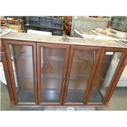 2 DOOR MAHOGANY FINISH GLASS SHELF DISPLAY CABINET WITH LIGHTS