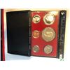Image 1 : 1975 US Proof Set Harder to Get in Original Box has last year Eisenhower Dollar