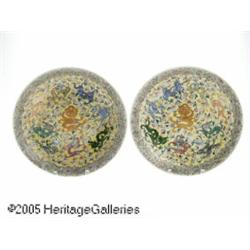 A PAIR OF CHINESE PORCELAIN CHARGERS RMakers unkn