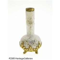 AN AMERICAN GLASS VASE RWavecrest, c.1900 R RThe 