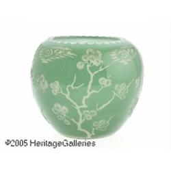 AN AMERICAN ART GLASS VASE RSteuben, c.1928 R RTh