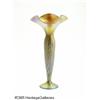 Image 1 : AN AMERICAN IRIDESCENT GOLD ART GLASS VASE RLundb