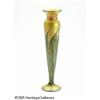 Image 1 : AN AMERICAN IRIDESCENT GOLD ART GLASS VASE RLundb