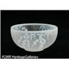Image 1 : AN ENGLISH OVERLAID AND ETCHED GLASS BOWL RThomas