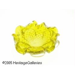 AN ITALIAN CONTROLLED-BUBBLE GLASS BOWL RMaker un