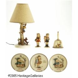 A COLLECTION OF WEST GERMAN EARTHENWARE ITEMS RHü