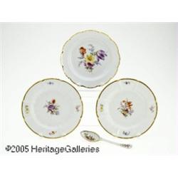 THREE GERMAN PORCELAIN PLATES AND A SPOON RMeisse