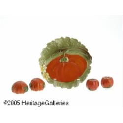 FIVE GERMAN 'TOMATO' CERAMIC ITEMS RRoyal Bayreut
