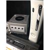 Image 2 : VIDEO GAME SYSTEM LOT