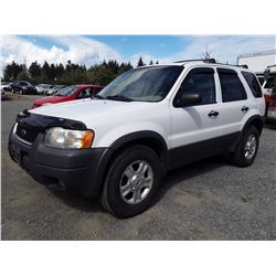 E3 --  2003 FORD ESCAPE , White , 321883  KM's