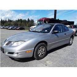 A3 --  2005 PONTIAC SUNFIRE , Grey , 103865  KM's "No Reserve"