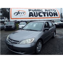 L2 --  2004 HONDA CIVIC DX , Grey , UNKNOWN  KM's