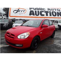 E6 --  2008 HYUNDAI ACCENT , Red , 133678  KM's