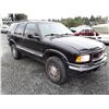 Image 2 : F1 --  1997 GMC JIMMY , Black ,   KM's