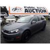 Image 1 : F3 --  2013 VW GOLF TDI , Grey , 156157  KM's 10YR OR 193,000 KM WARRANTY