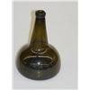 Image 1 : 7" DUTCH ONION BOTTLE - OLIVE GREEN, SURFACE WEAR