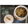 Image 3 : Dog Biscuit Jar & Decorative Bottle