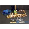 Image 1 : Pig Wind Chimes, Serving Plates, Candle Holders, Wall Decor, etc.