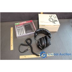 Business 3 Accessory Set & VintageFutura Dynamic Stereo Headphones