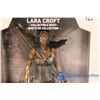 Image 3 : Tomb Raider Lara Croft Collectible Bust