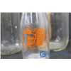 Image 2 : (3) Vintage 1 Litre Milk Bottles, 2 Pint Milk Bottles