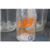 Image 4 : (3) Vintage 1 Litre Milk Bottles, 2 Pint Milk Bottles