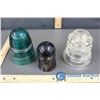 Image 2 : (3) Vintage Glass Insulators