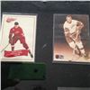 Image 3 : Gordie Howe Book & (4) Hockey Cards
