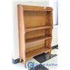 Image 2 : Wooden Bookshelf