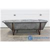 Image 2 : Vinage Galvanized Bath Tub (17"X 24"X 60")