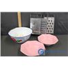 Image 5 : Frying Pan, Loaf Pans & misc Kitchen