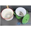 Image 10 : Vintage Enamelware