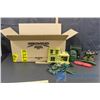 Image 1 : Box of Plastic Army Toys
