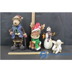 (4) Pieces Holiday Decor