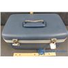 Image 3 : Vintage Blue Vanity Suitcase
