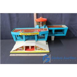 Vintage 1972 Fisher Price Airport