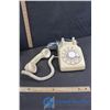 Image 4 : Rotary Phone & Cargill Rain Gauge