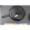 Image 2 : Cast Iron Pan Set