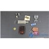 Image 1 : Vintage Misc. - Thimbles, Keychains, Buttons, etc.
