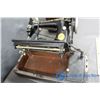 Image 6 : Singer Sewing Machine with Wooden Case