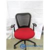 Image 2 : Red Mesh Back Office Chair