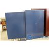 Image 4 : Blue Metal Cabinet