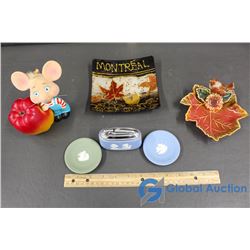 Bobble Head Mouse With Apple Coin Bank, Wedwood Plates (2) and Table Light, (2) Decorative Plates