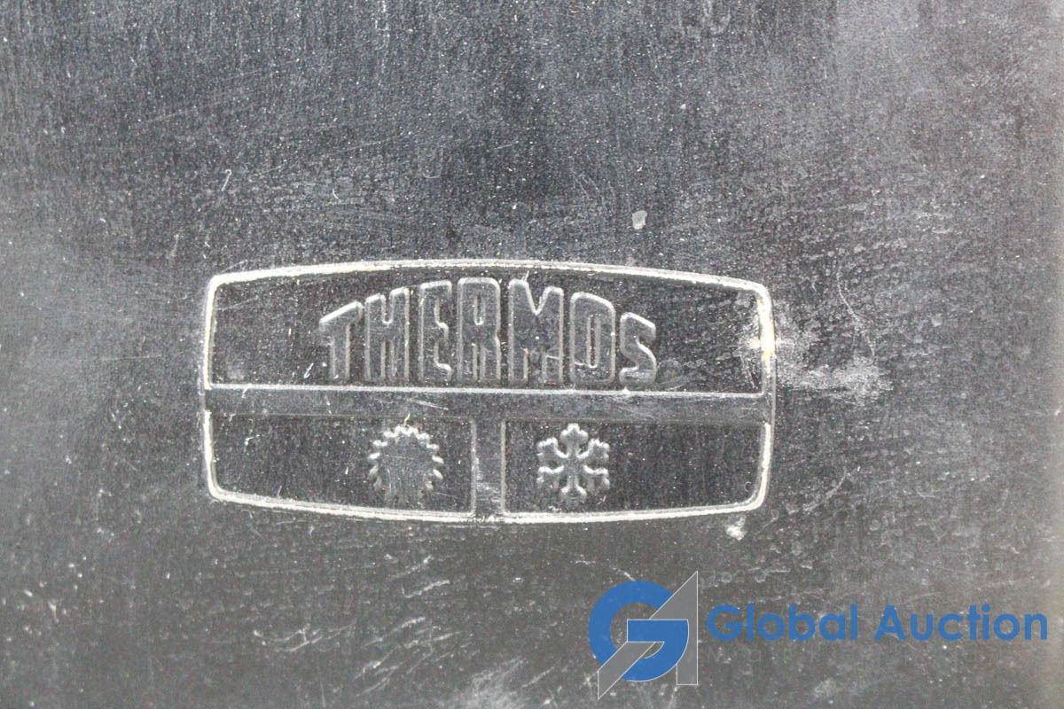 vintage coleman lunch box