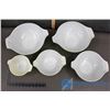 Image 2 : (5) Pyrex Nesting Bowls Green