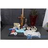 Image 1 : Crucifix, Alter Boy Holy Water Front, Key of Heaven Pocket Prayer Book, Red Vase Porcelain Floral De