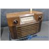 Image 1 : Vintage Westinghouse Radio