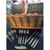 Image 1 : Wicker Picnic Basket & Accessories
