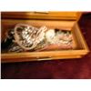 Image 5 : Jewelry Box & Contents