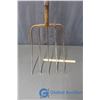 Image 5 : 3 and 5 Pronged Pitch Fork